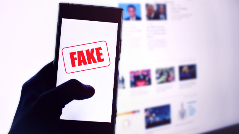 Criação de perfil fake nas redes sociais: como esse ato se enquadra como crime cibernético?
