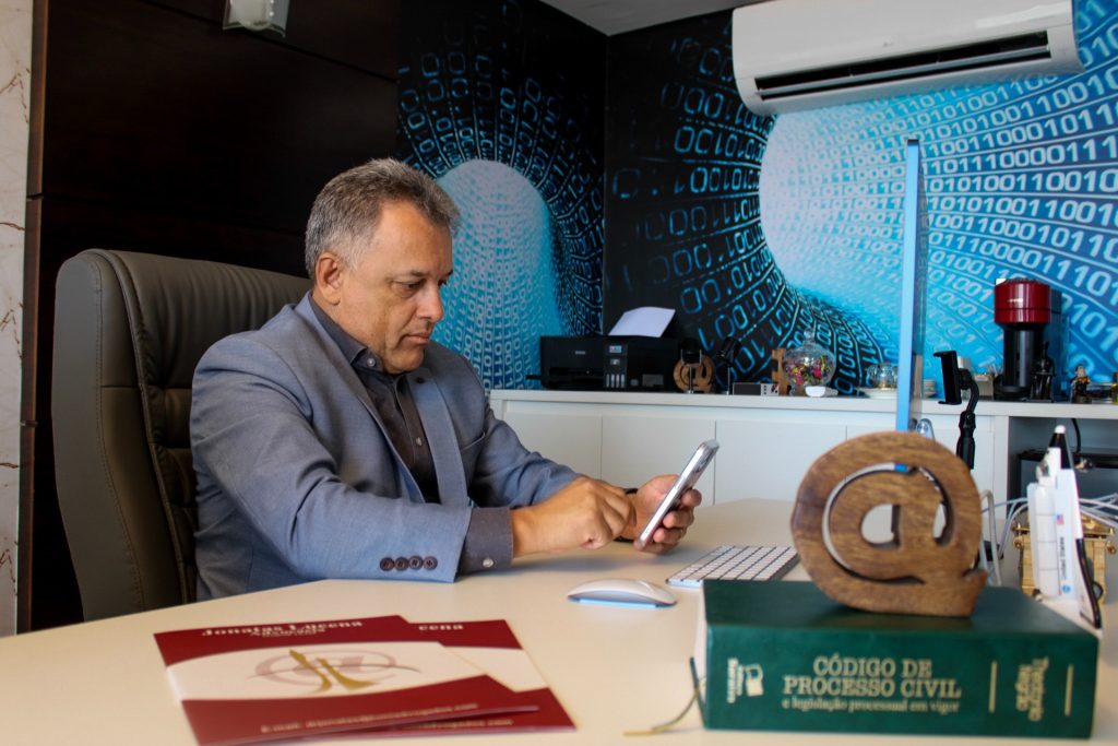 Funcionário cometeu um crime digital: a empresa pode ser responsabilizada?